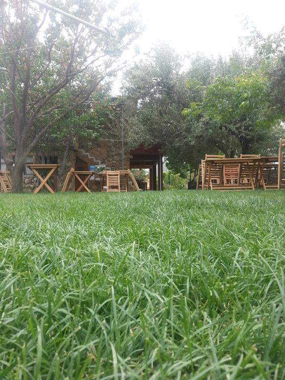 İmroz Uysallar Koy Evi מראה חיצוני תמונה